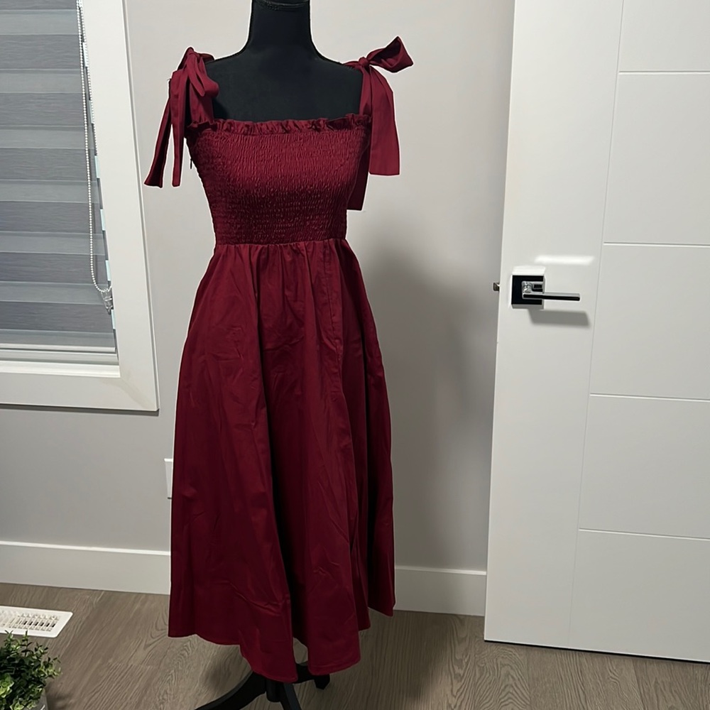Sleeveless Burgundy Dress